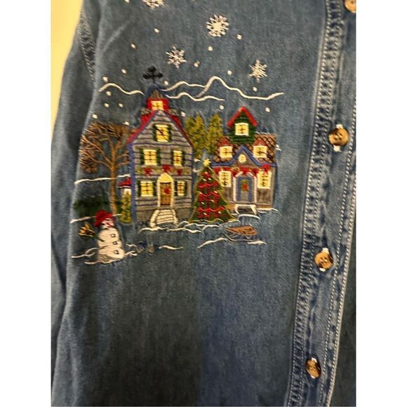 Bobbie Brooks Christmas Village Scene Chambray Shirt - Picture 3 of 5